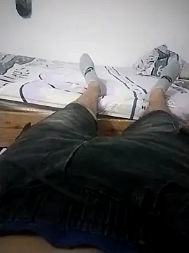 Snapshot of HuesitoJhon chatting on 4, 10, 2025 HuesitoJhon online show from 4, 10, 2025