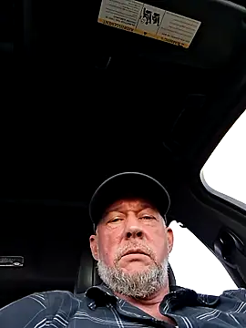 Snapshot of moonbeam37 chatting on 28, 2, 2026 moonbeam37 online show from 28, 2, 2026