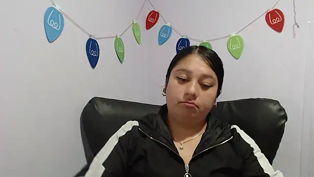 Snapshot of KOREN_JALAA chatting on 5, 1, 2025 KOREN JALAA online show from 5, 1, 2025