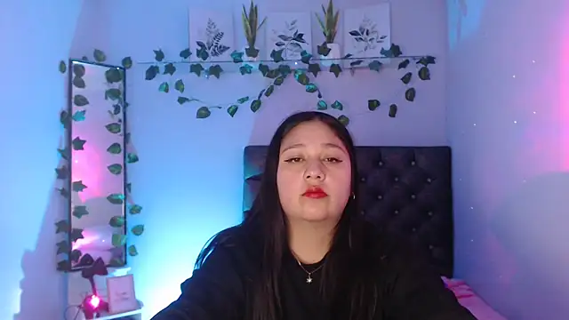 Snapshot of KOREN_JALAA chatting on 11, 1, 2025 KOREN JALAA online show from 11, 1, 2025