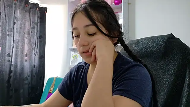 Snapshot of KOREN_JALAA chatting on 12, 4, 2026 KOREN JALAA online show from 12, 4, 2026