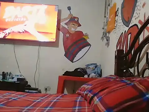 Snapshot of marco13y chatting on 5, 10, 2025 marco13y online show from 5, 10, 2025