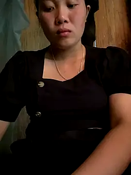 Snapshot of Pii_x chatting on 11, 10, 2025 Pii x online show from 11, 10, 2025