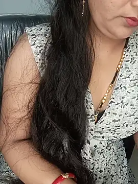 Snapshot of Rashmi_011 chatting on 26, 7, 2026 Rashmi 011 online show from 26, 7, 2026