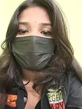 Beautiful Eye online show from 4, 12, 2025