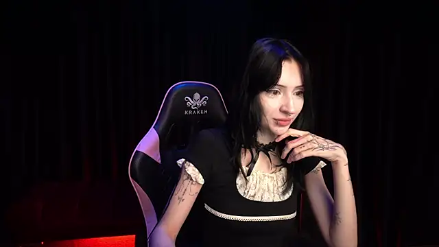 Trix Void online show from 8, 10, 2025