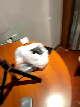 kkww-6650 online show from 12, 10, 2025