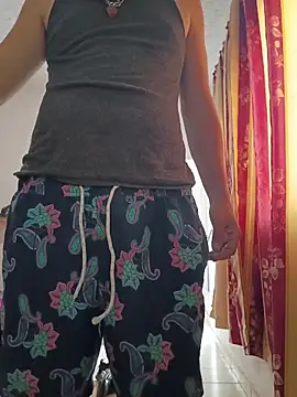 Yasahel33 online show from 28, 4, 2026