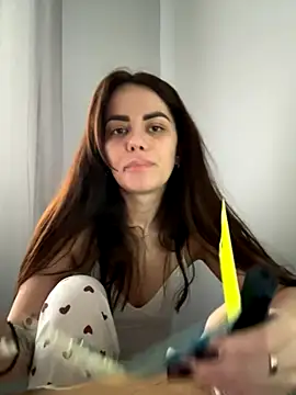 Bella-Flower online show from 30, 10, 2025