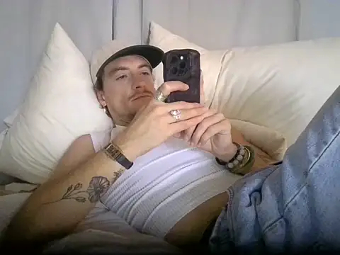 Snapshot of Dubbsssss chatting on 14, 7, 2026 Dubbsssss online show from 14, 7, 2026