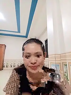 Young vietnamese online show from 21, 10, 2025