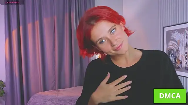 FoxxLina online show from 14, 10, 2025