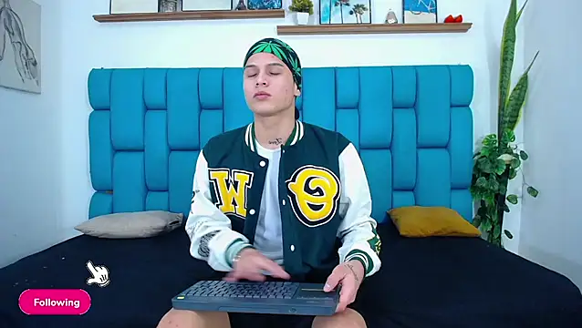 Brian hot online show from 20, 4, 2026