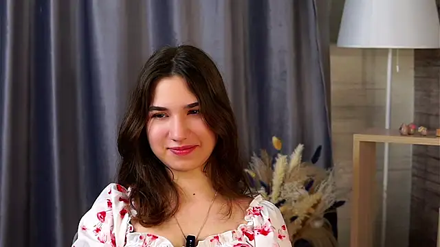 Snapshot of AmmieGerber chatting on 13, 10, 2025 AmmieGerber online show from 13, 10, 2025