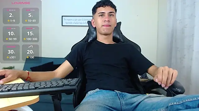 Snapshot of Alancum7 chatting on 21, 2, 2026 Alancum7 online show from 21, 2, 2026