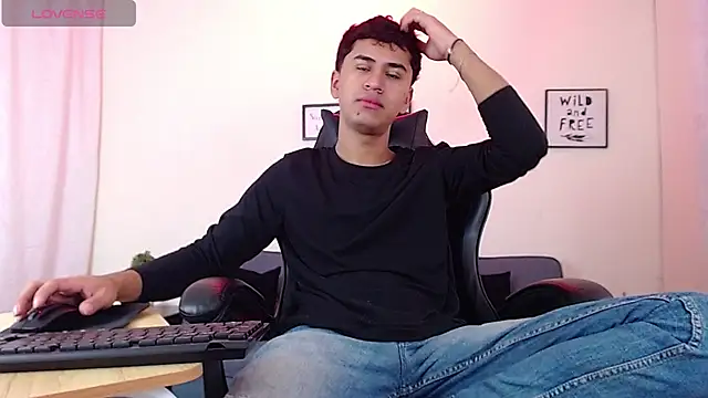 Snapshot of Alancum7 chatting on 19, 6, 2026 Alancum7 online show from 19, 6, 2026