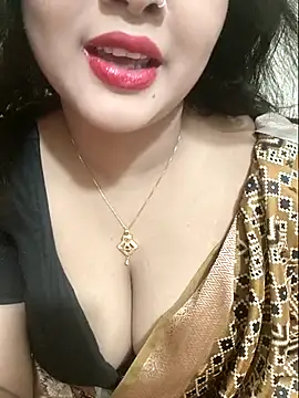Snapshot of Beauty_Queen_Soniya chatting on 20, 7, 2026 Beauty Queen Soniya online show from 20, 7, 2026