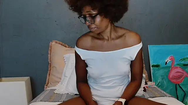 Snapshot of NaughtyCouga chatting on 28, 11, 2025 NaughtyCouga online show from 28, 11, 2025