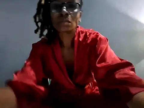 Snapshot of NaughtyCouga chatting on 25, 4, 2026 NaughtyCouga online show from 25, 4, 2026