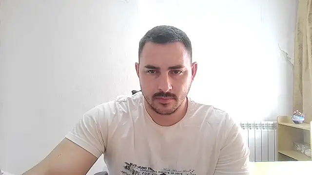 Snapshot of mastermute chatting on 18, 6, 2026 mastermute online show from 18, 6, 2026
