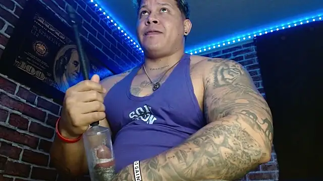 Snapshot of jordan_bigcock_ chatting on 22, 12, 2025 jordan bigcock online show from 22, 12, 2025