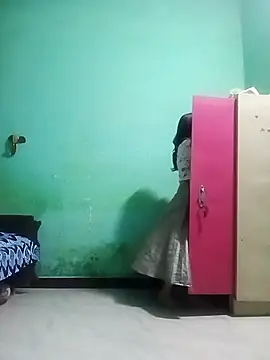 Hornyme18 online show from 23, 10, 2025