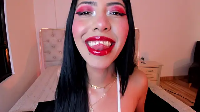 Nina fox 0691 online show from 27, 5, 2026