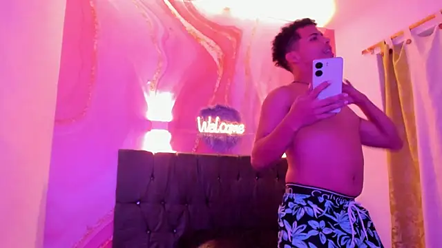 Raphael LatinBoy online show from 12, 10, 2025