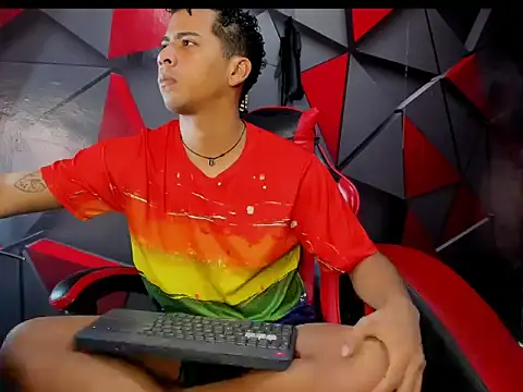 Raphael LatinBoy online show from 21, 10, 2025