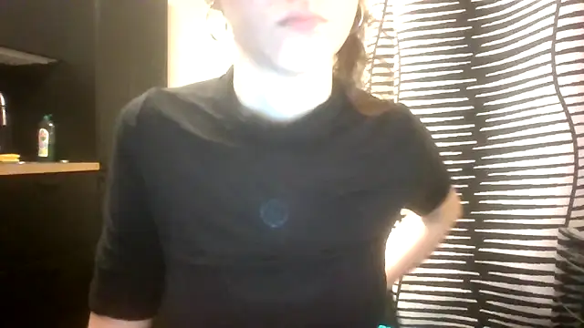 Snapshot of SuperValentina chatting on 16, 3, 2026 SuperValentina online show from 16, 3, 2026