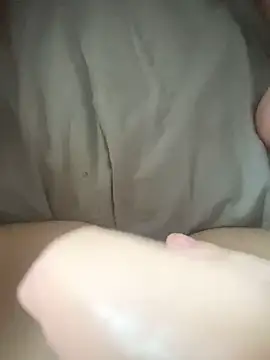 Snapshot of babygirl1906 chatting on 1, 11, 2025 babygirl1906 online show from 1, 11, 2025