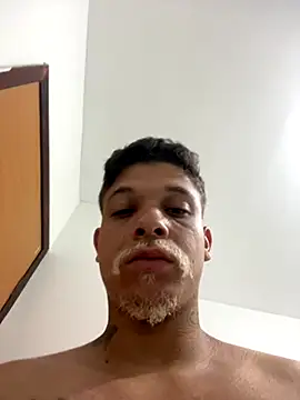 CabaMacho22 online show from 15, 10, 2025