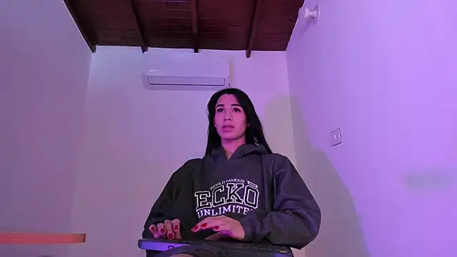 AAliss Starr online show from 9, 10, 2025
