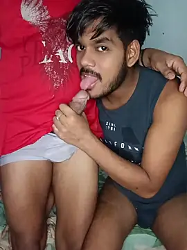 Snapshot of BiggerDickGuy chatting on 8, 7, 2026 BiggerDickGuy online show from 8, 7, 2026