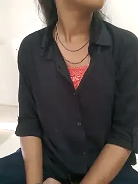Snapshot of Mahi677 chatting on 4, 8, 2026 Mahi677 online show from 4, 8, 2026
