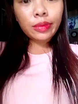 Snapshot of hello-cute chatting on 12, 10, 2025 hello-cute online show from 12, 10, 2025