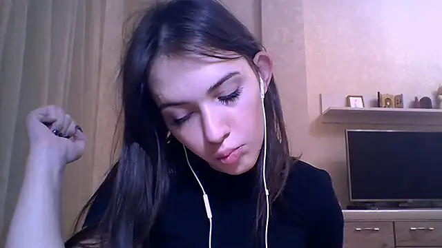 Snapshot of CeyaLier chatting on 11, 11, 2025 CeyaLier online show from 11, 11, 2025