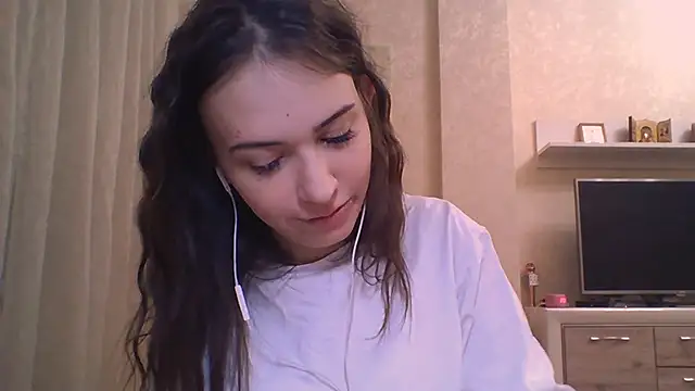 Snapshot of CeyaLier chatting on 21, 11, 2025 CeyaLier online show from 21, 11, 2025