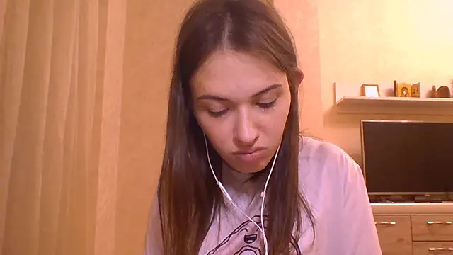 Snapshot of CeyaLier chatting on 1, 12, 2025 CeyaLier online show from 1, 12, 2025