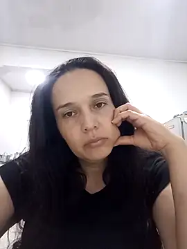 FiorellaDuboi online show from 17, 11, 2025