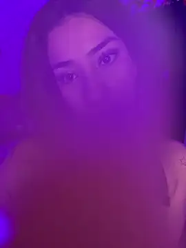 Kiim Owens online show from 23, 11, 2025