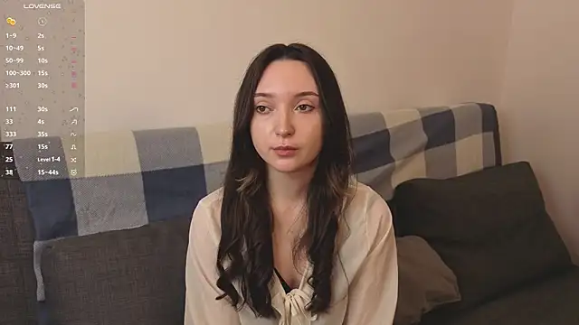 SylviaHamilton online show from 25, 4, 2026