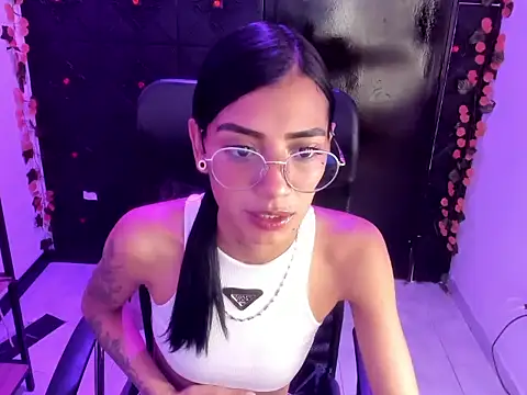 KarlaSlutSkinny   online show from 17, 2, 2026