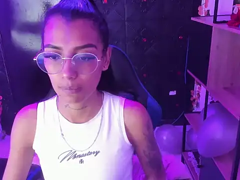 KarlaSlutSkinny   online show from 31, 3, 2026