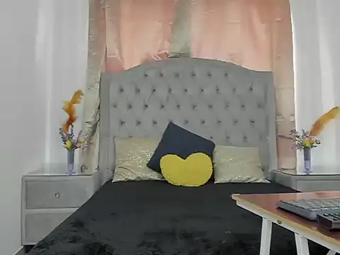 QuimaMiley online show from 14, 10, 2025