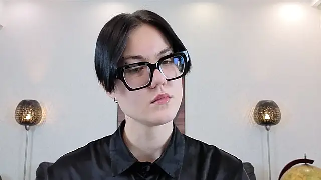 Marie Fitch online show from 6, 3, 2026