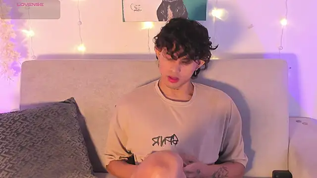 lua boy online show from 31, 3, 2026