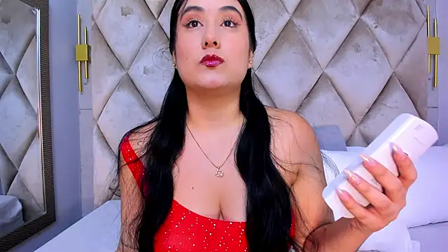 GabyParker  online show from 7, 4, 2026