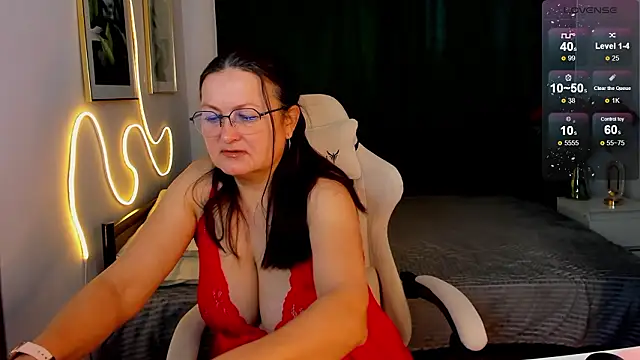 hottyannaa online show from 2, 3, 2026