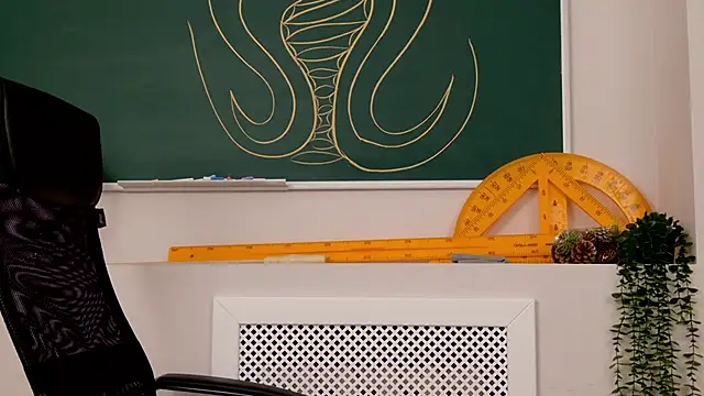 Snapshot of ClaireMathis chatting on 5, 1, 2026 ClaireMathis online show from 5, 1, 2026